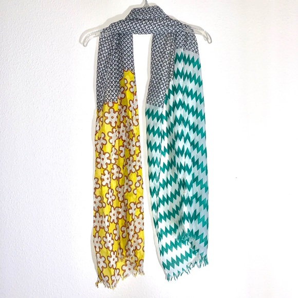 Charming Charlie Fashion Scarf - Picture 2 of 4